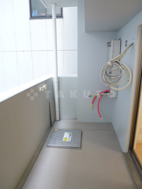 25/30 バルコニー