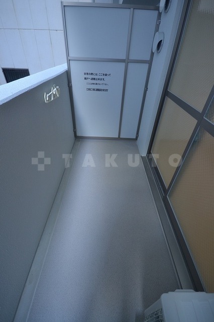 13/26 バルコニー