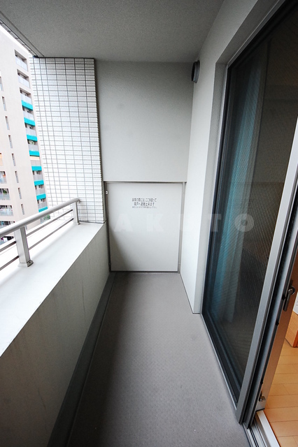 20/30 バルコニー