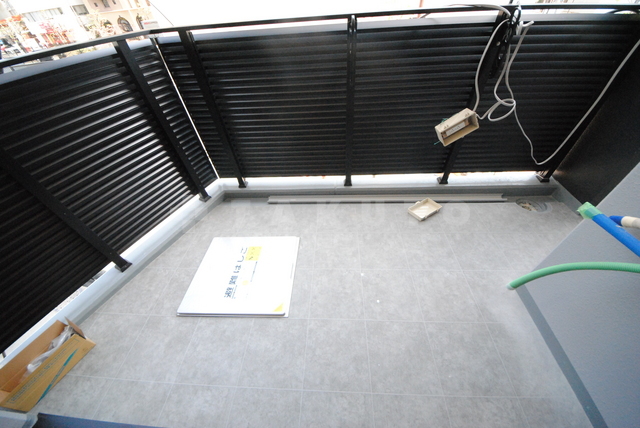 14/25 バルコニー