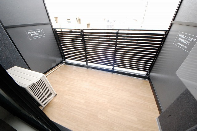 15/26 バルコニー