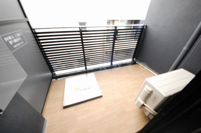 14/25 バルコニー