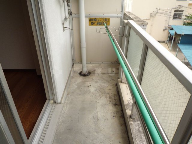 13/25 バルコニー