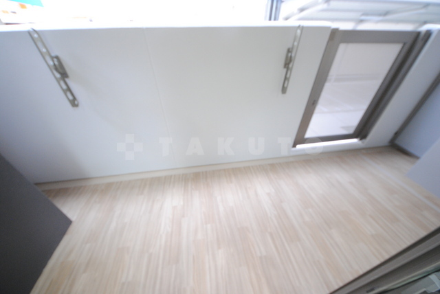 17/27 バルコニー