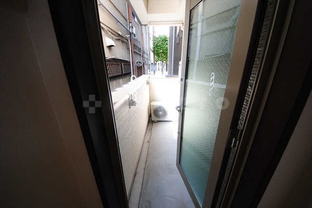 19/30 バルコニー