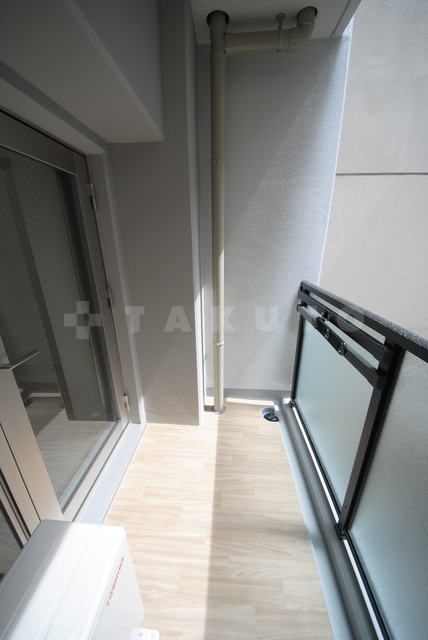 19/30 バルコニー