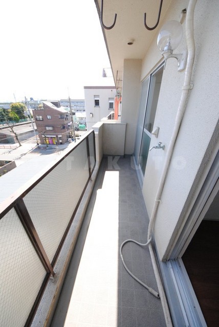 16/26 バルコニー