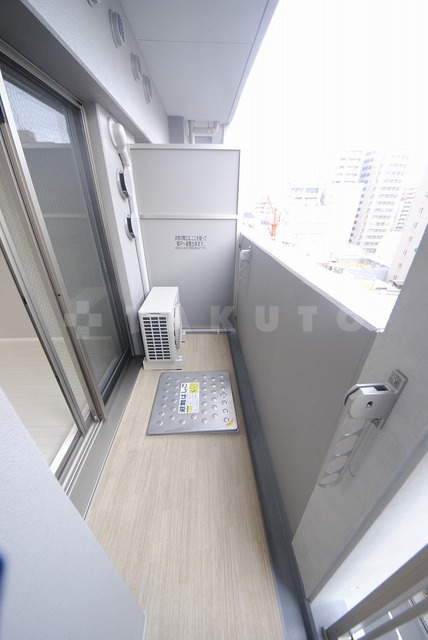 14/23 バルコニー