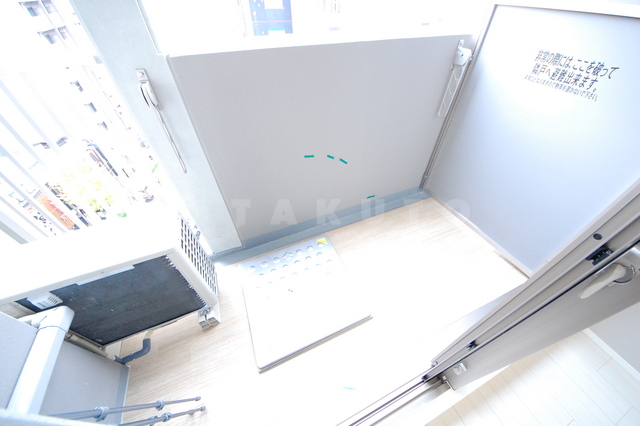 20/29 バルコニー