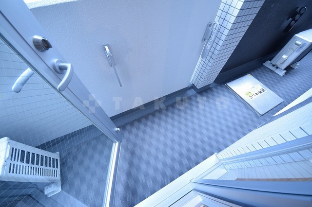 23/30 バルコニー