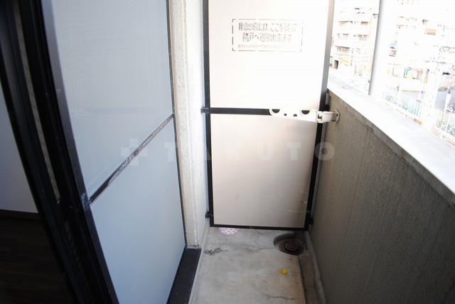 16/29 バルコニー