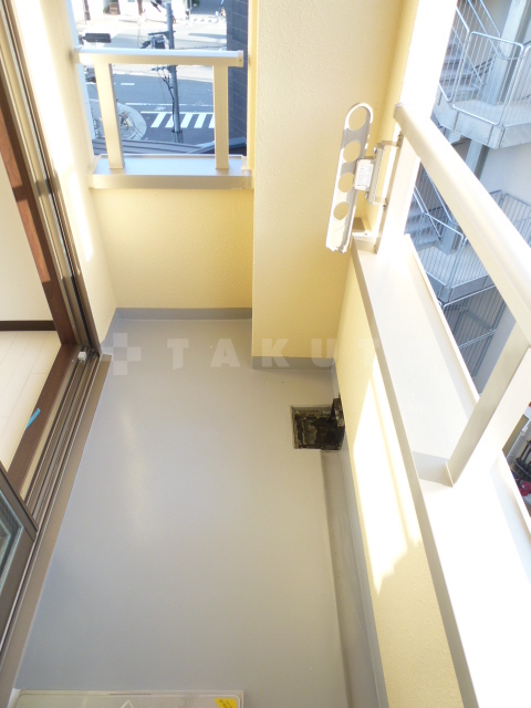 18/30 バルコニー