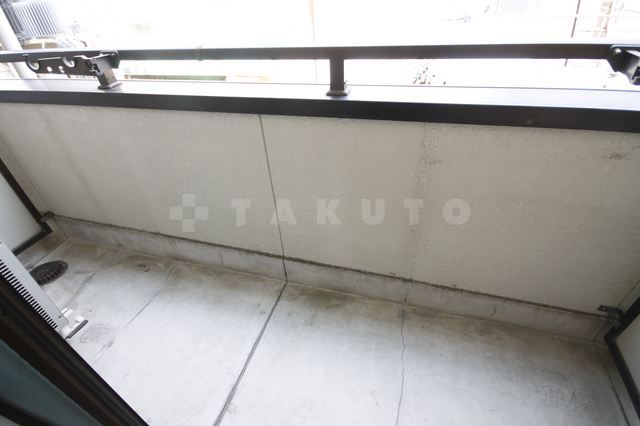 14/28 バルコニー