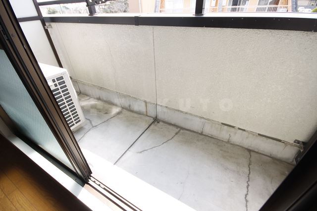 15/27 バルコニー