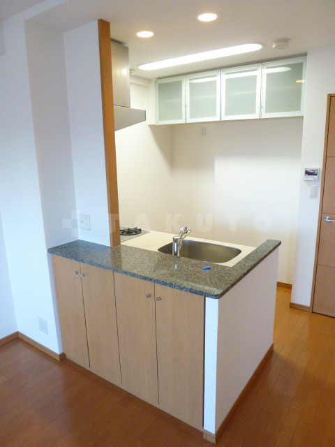 15/30 キッチン