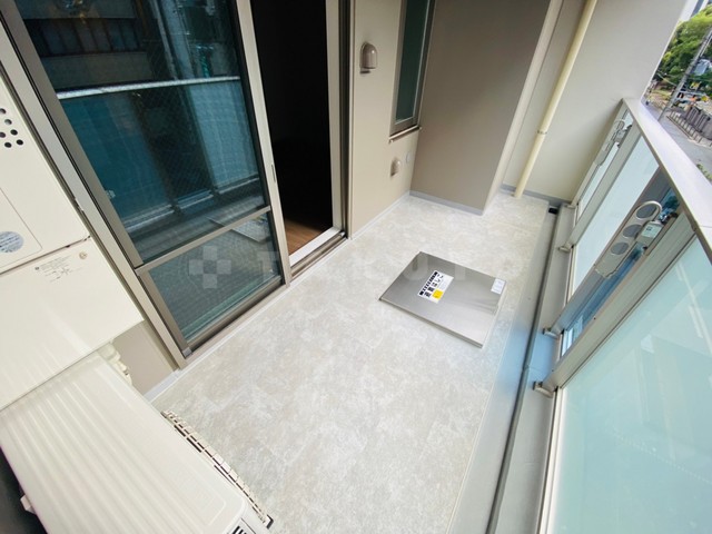 25/30 バルコニー