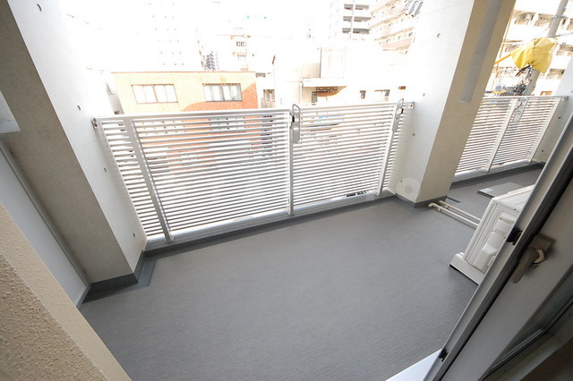 19/30 バルコニー