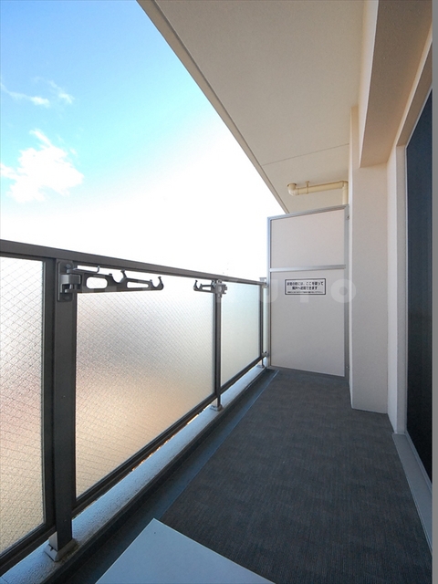 21/30 バルコニー