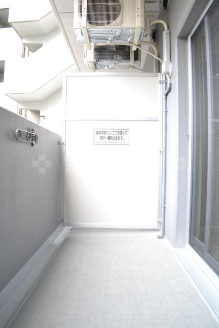 18/30 バルコニー