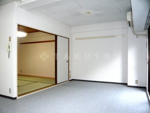 3/6 リビング/ダイニング