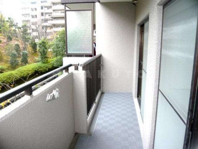 5/6 バルコニー