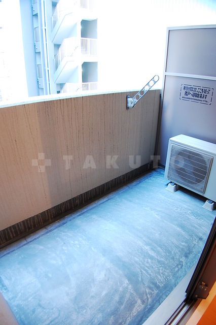 16/27 バルコニー