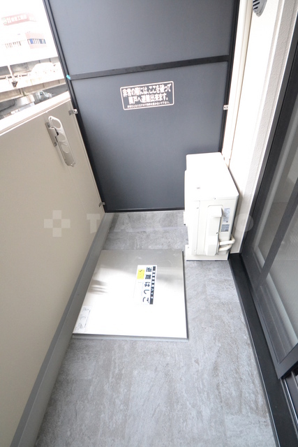 14/30 バルコニー