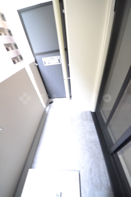 16/28 バルコニー