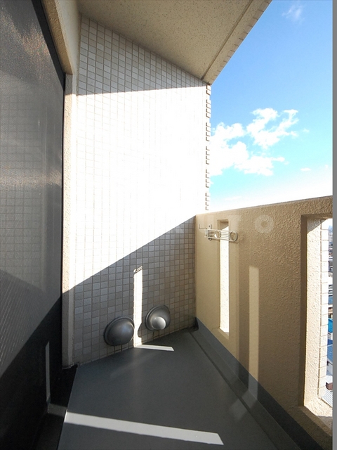 25/30 バルコニー