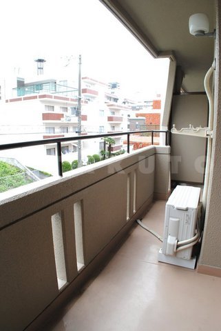 22/30 バルコニー