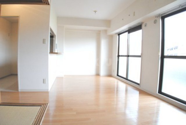 15/28 バルコニー