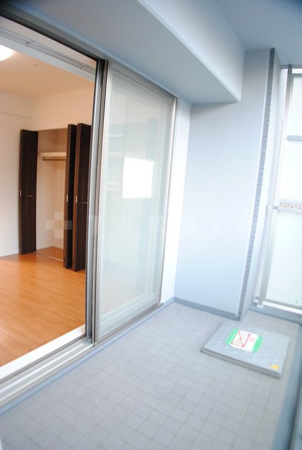 14/27 バルコニー