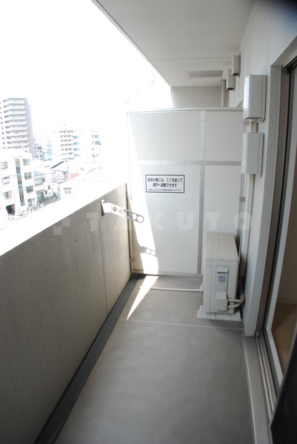 15/28 バルコニー