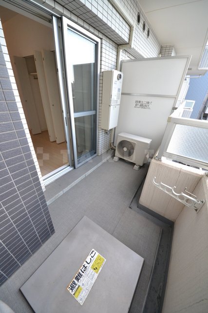 17/30 バルコニー