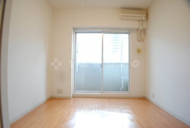 13/27 バルコニー