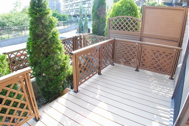 23/30 バルコニー