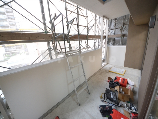 25/30 バルコニー