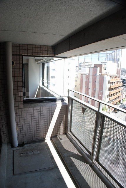 16/27 バルコニー