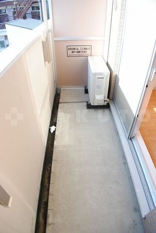 17/30 バルコニー