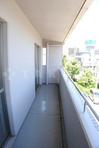 22/30 バルコニー