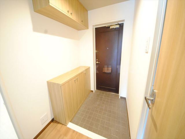 13/30 玄関