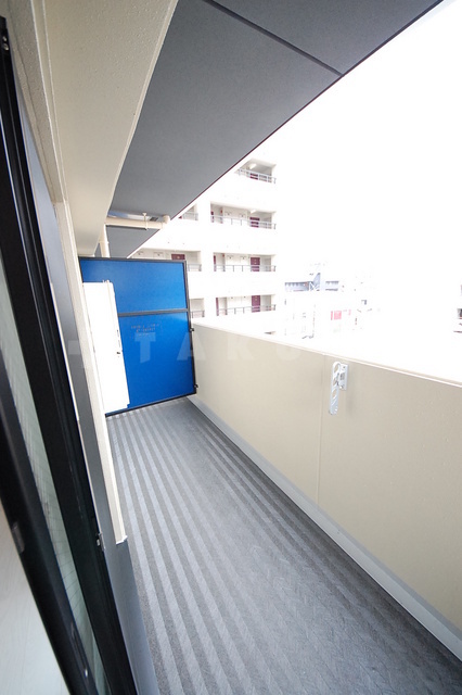 15/28 バルコニー