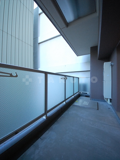 21/30 バルコニー