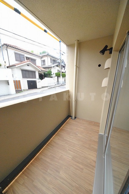 23/30 バルコニー