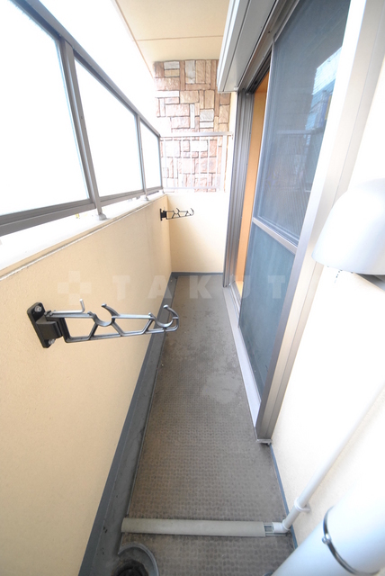 23/30 バルコニー