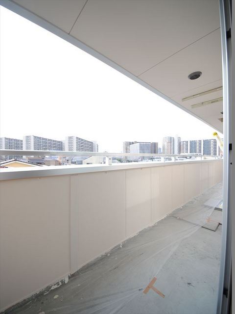 18/30 バルコニー