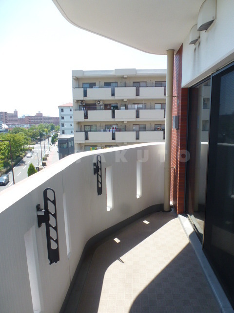 18/26 バルコニー