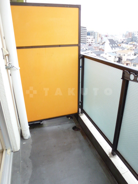 16/28 バルコニー