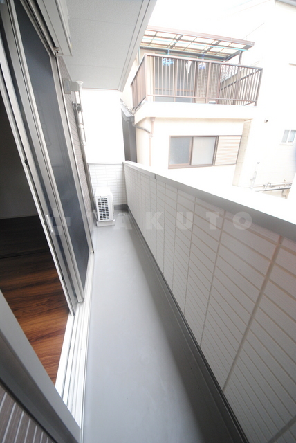 19/23 バルコニー