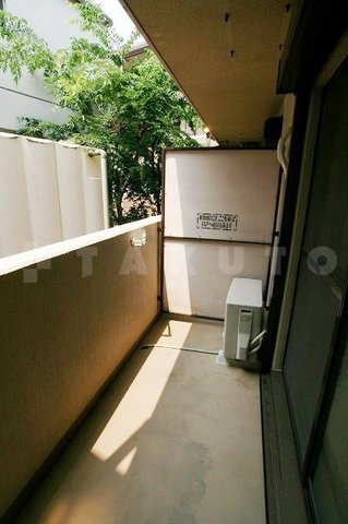 13/28 バルコニー